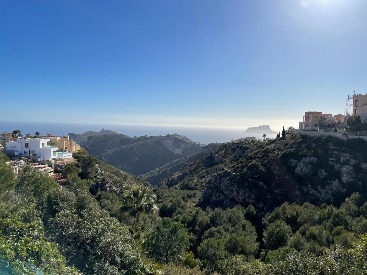 Tranquility, Sun, Breathtaking Views & 7 Minutes Drive To Sea Leilighet Benitachell Eksteriør bilde