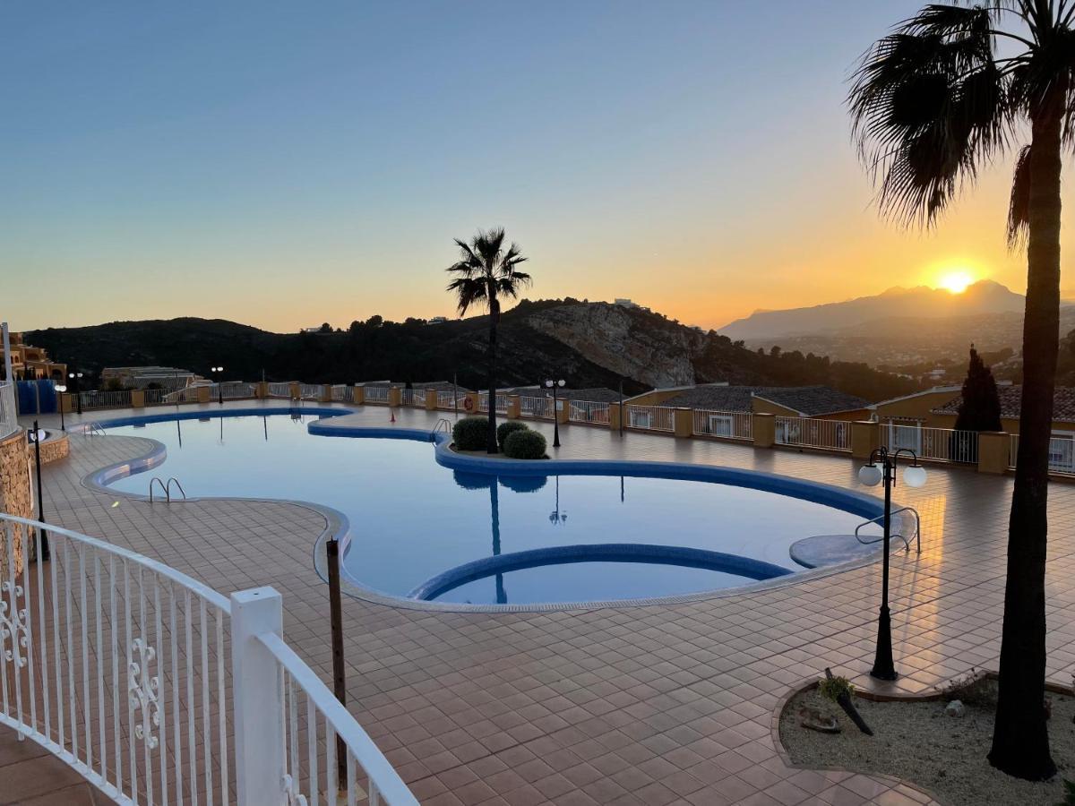 Tranquility, Sun, Breathtaking Views & 7 Minutes Drive To Sea Leilighet Benitachell Eksteriør bilde